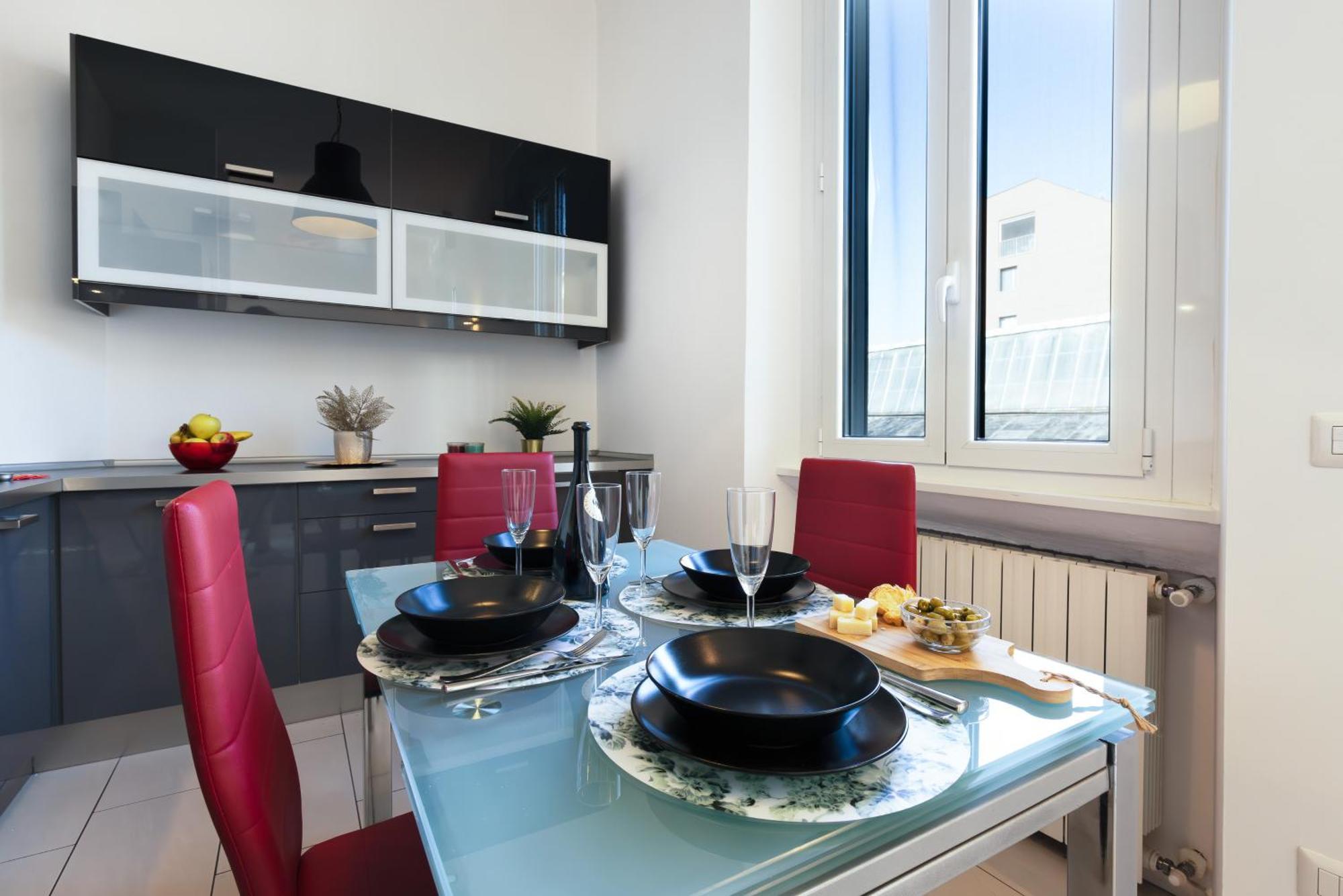 Nam House & Posto Auto Apartment Milan Exterior photo