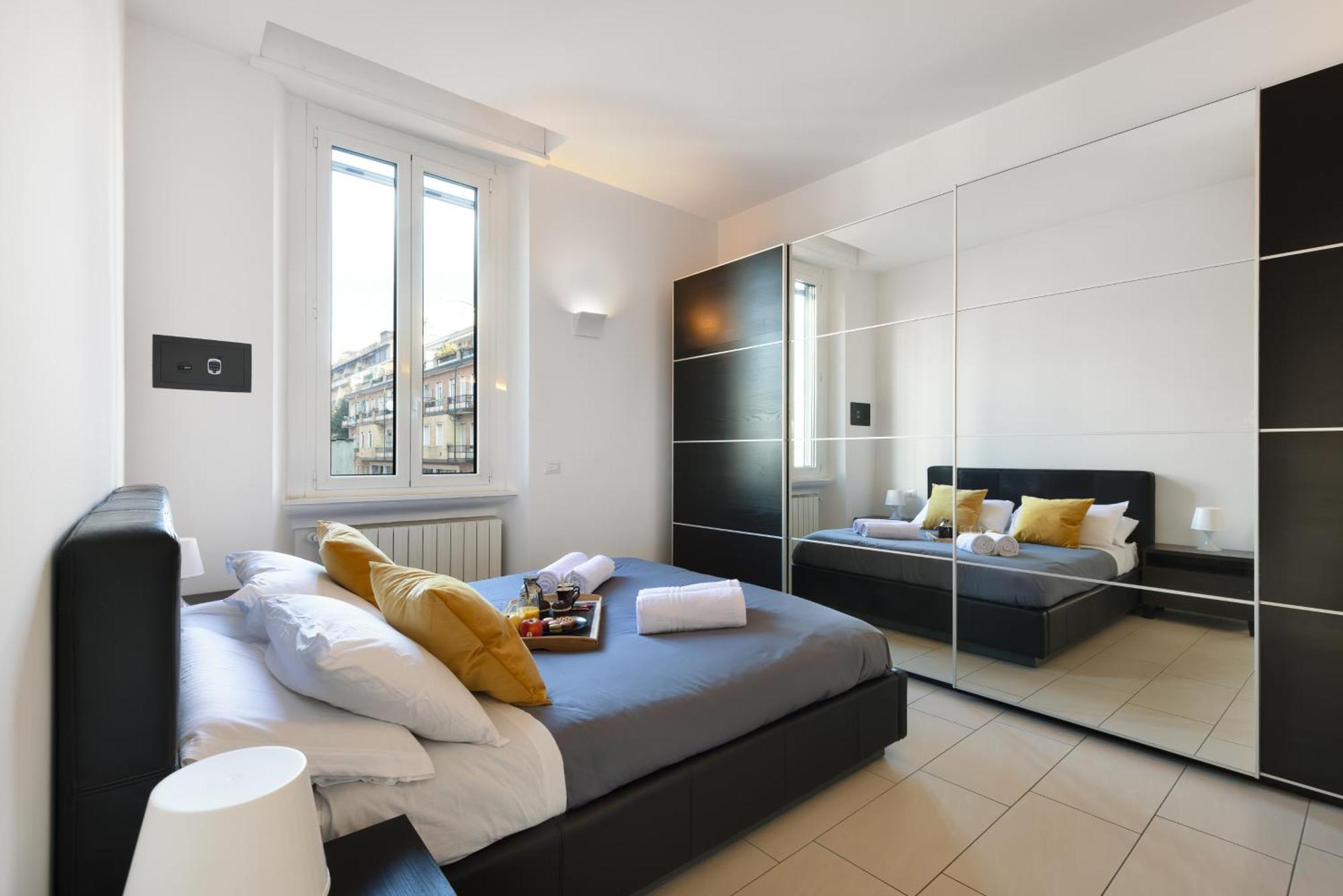 Nam House & Posto Auto Apartment Milan Exterior photo