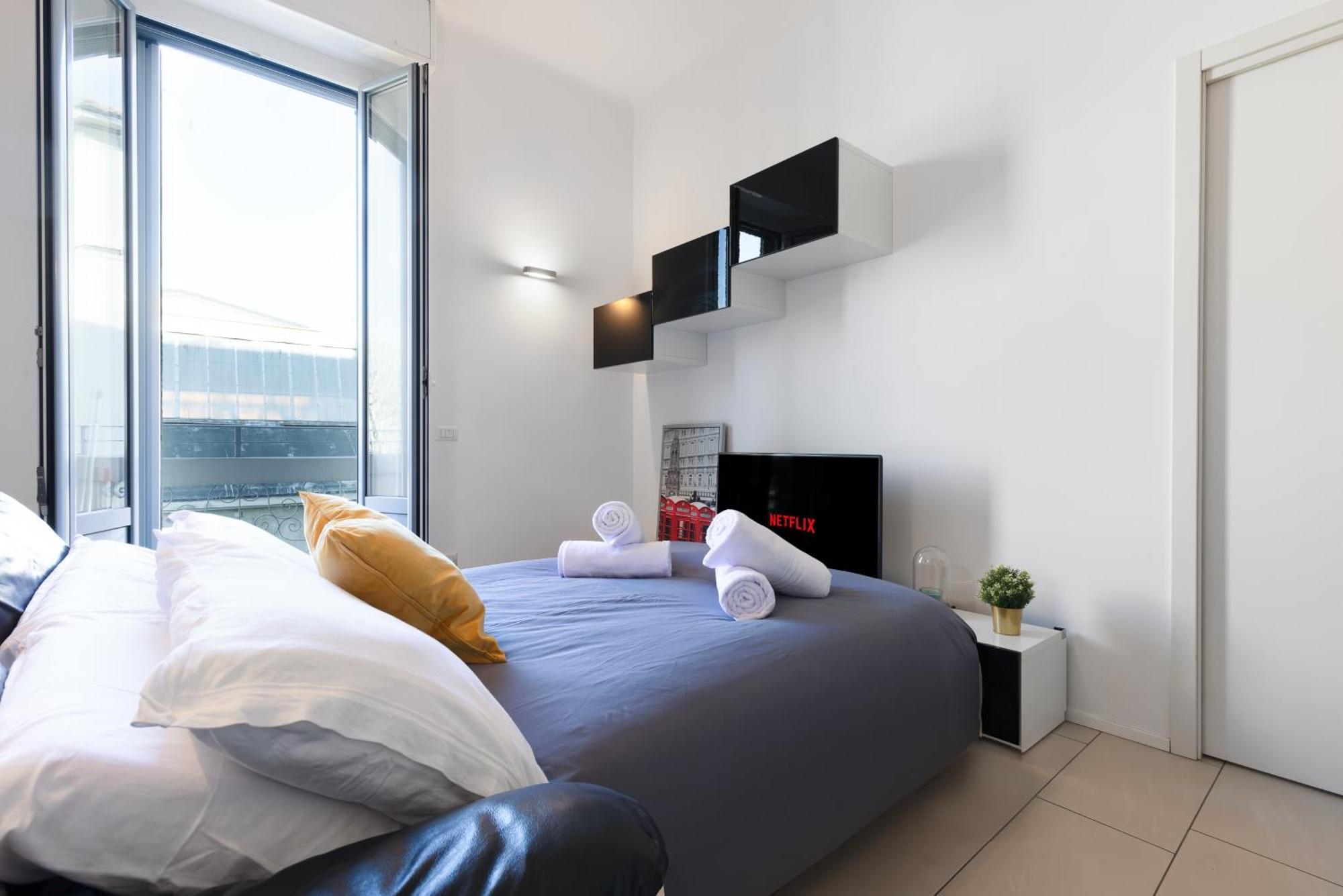 Nam House & Posto Auto Apartment Milan Exterior photo